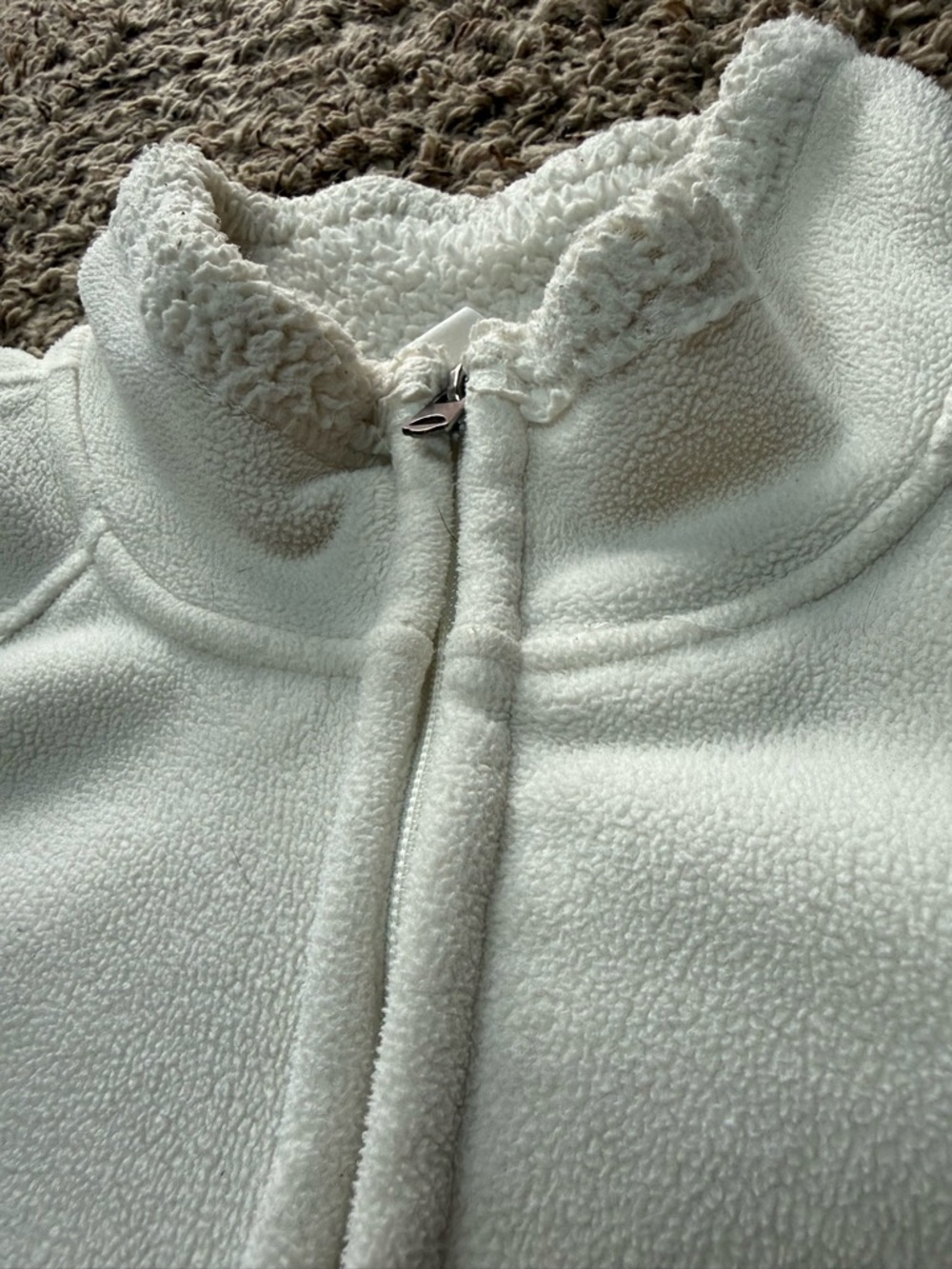Green Tea White Full-Zip Teddy Bear Fleece Jacket (x-large) - Picture 10 of 13